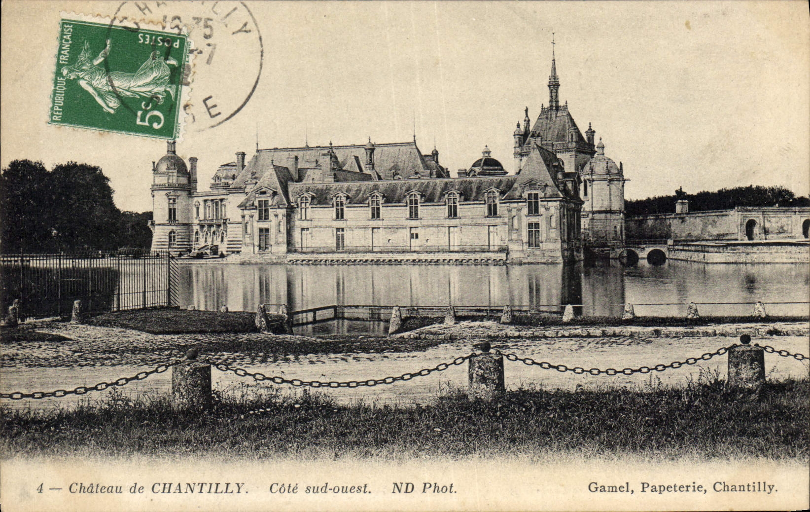 CPA Chateau de Chantilly Cote Sud Ouest 