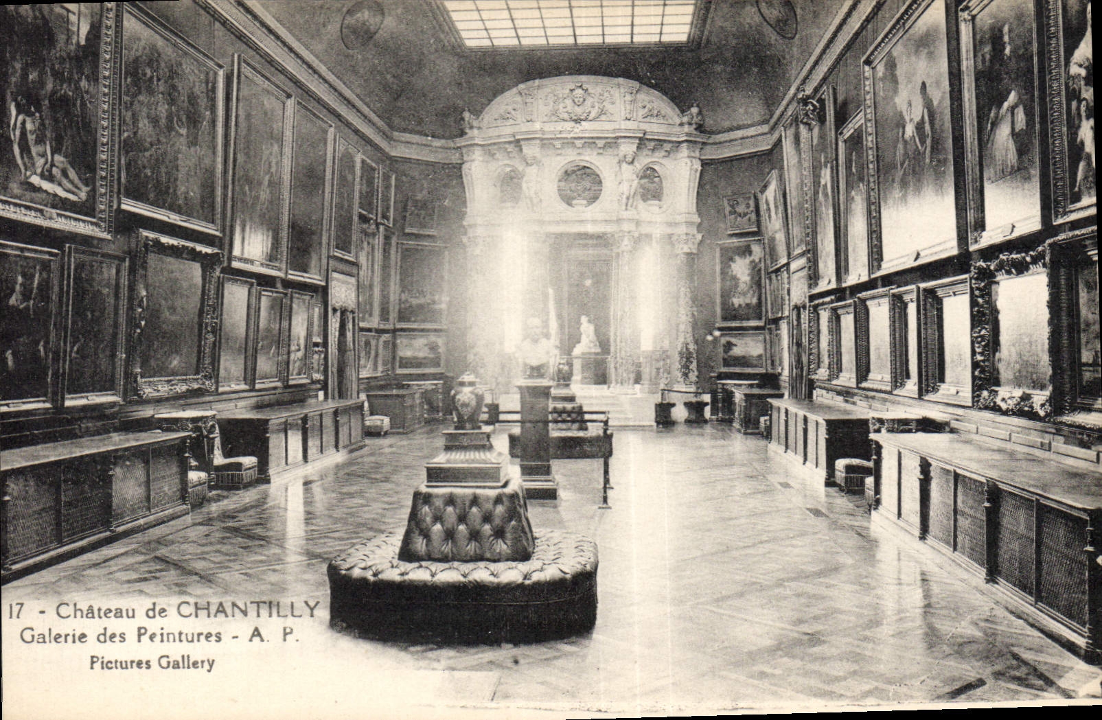 CPA Chateau de Chantilly Galerie des Peintures 