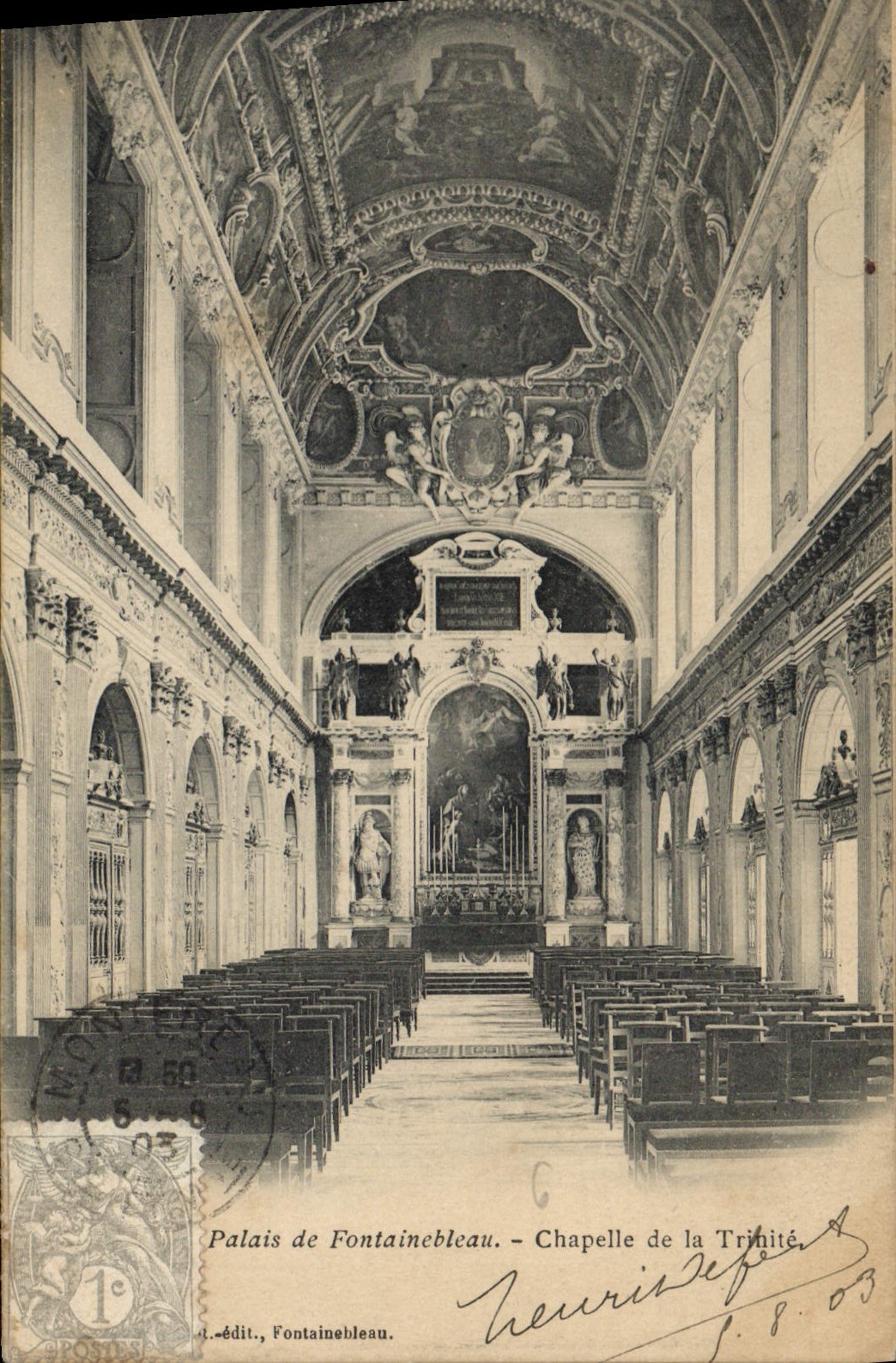 CPA Palais de Fontainebleau Chapelle de la Trinite 