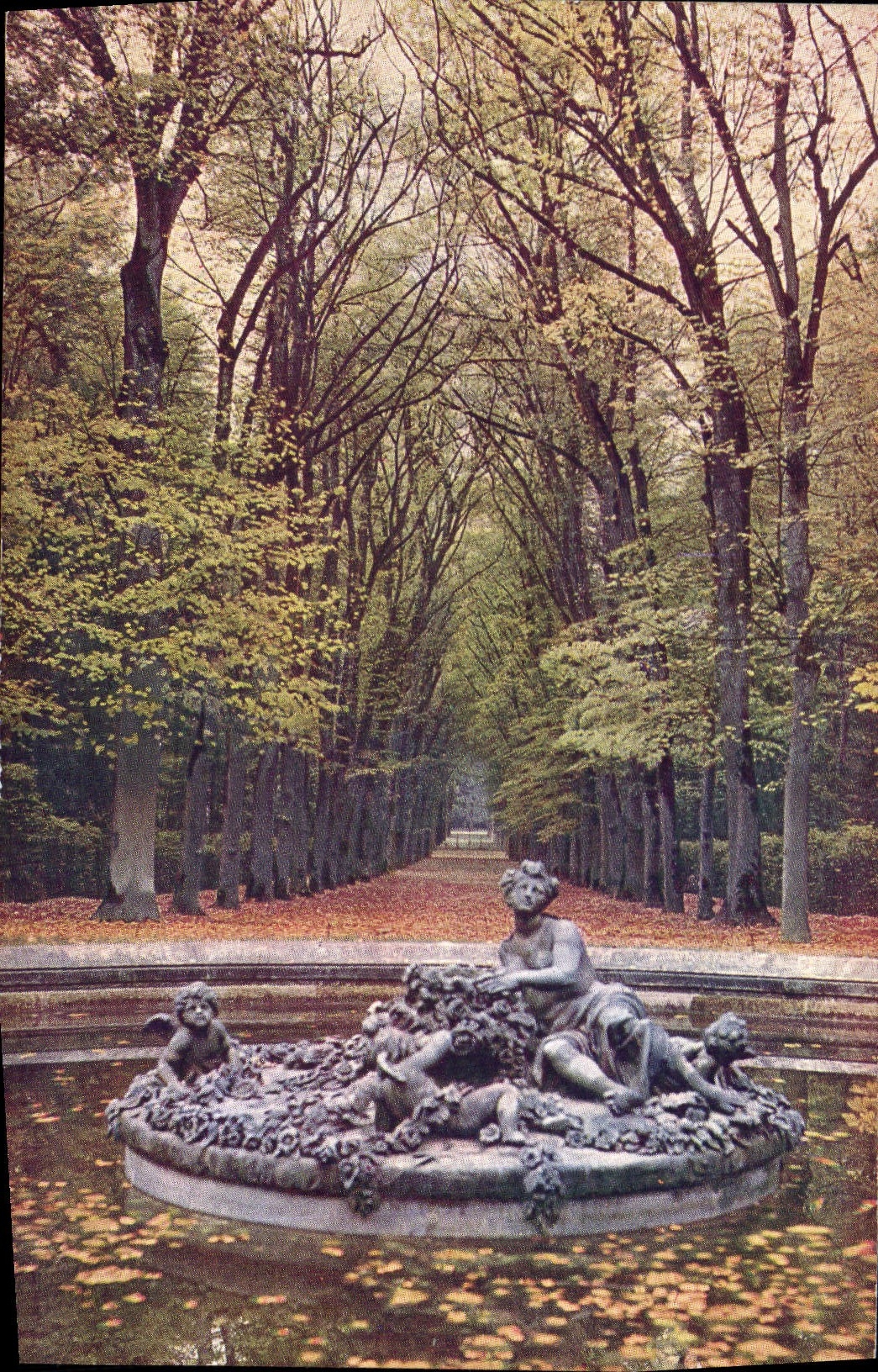 CPA Chateau de Versailles le Bassin du Printemps 
