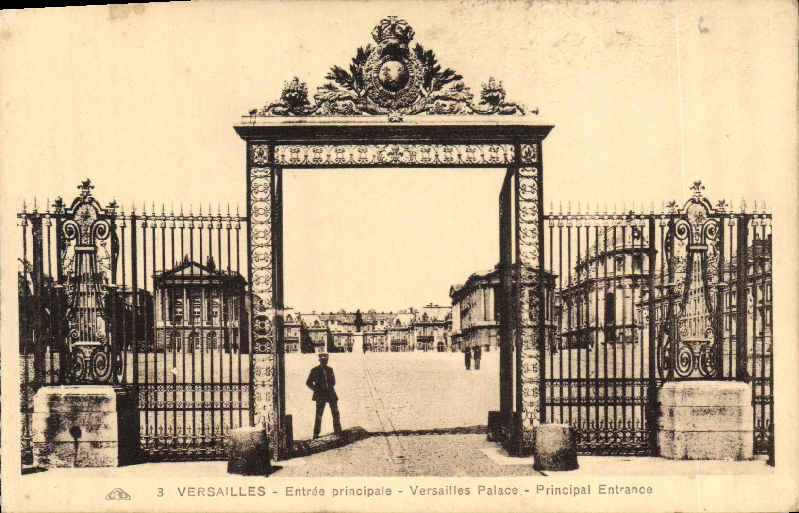 CPA Versailles Entree principale 