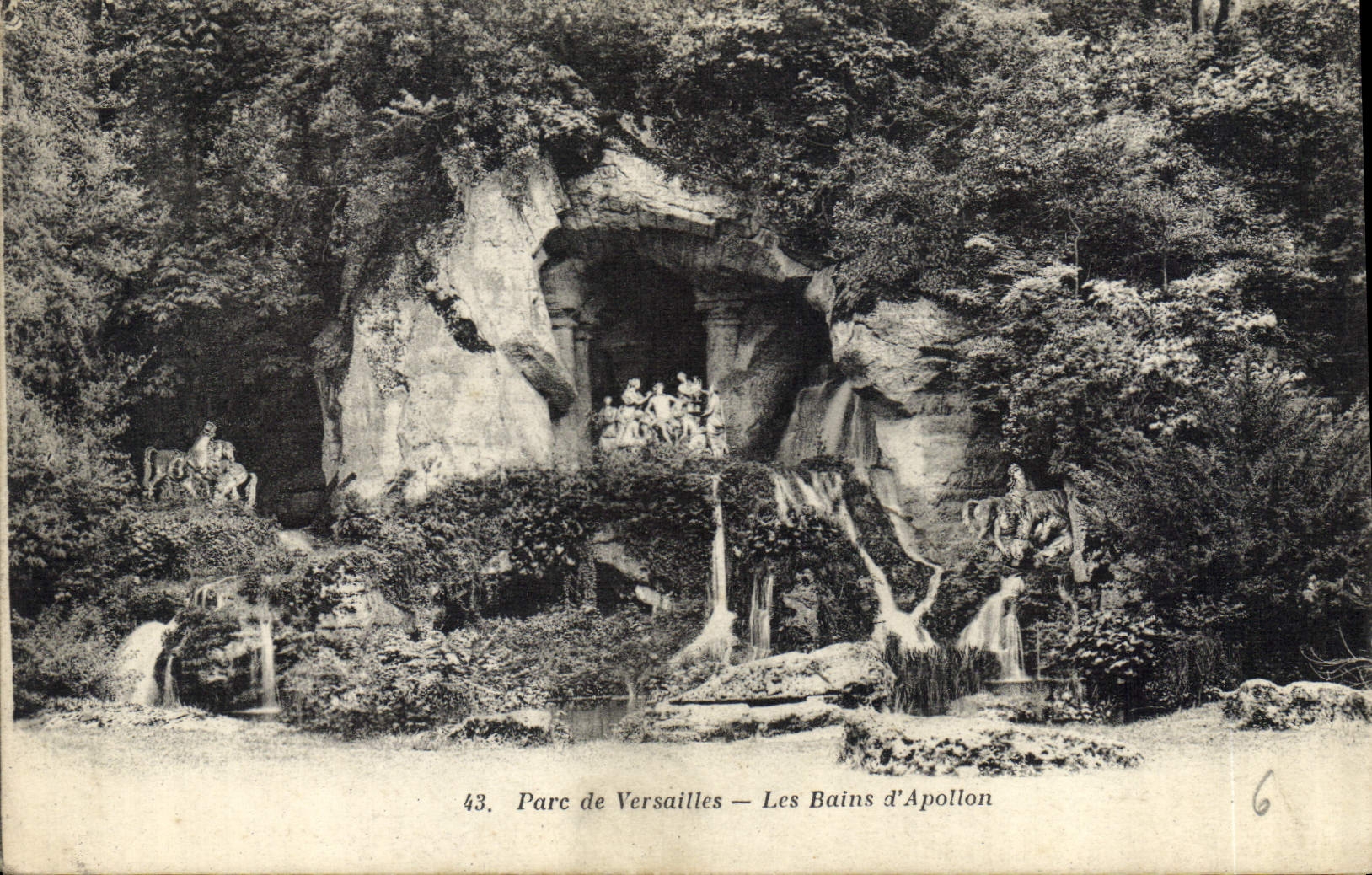 CPA Parc de Versailles les Bains d'Apollon 