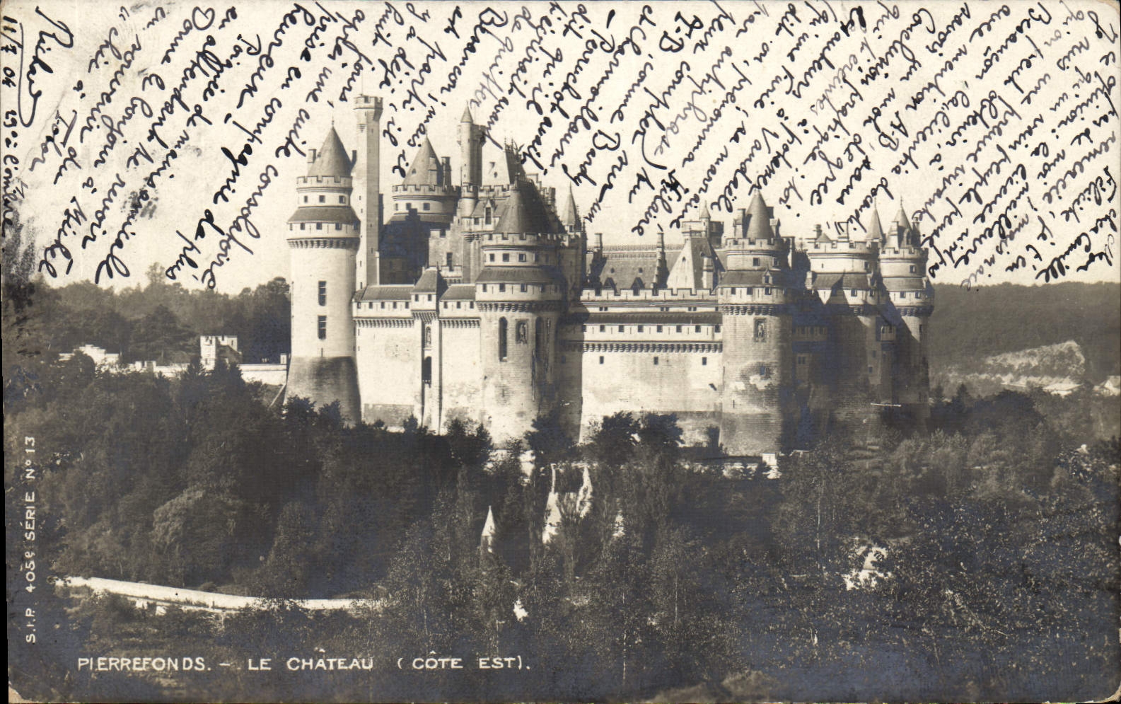 CPA Pierrefonds le Chateau cote est 