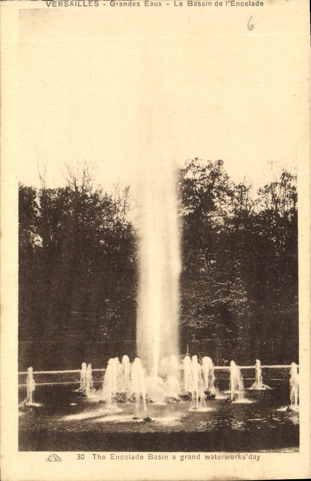 CPA Versailles Grandes Eaux le Bassin de l'Encelade 