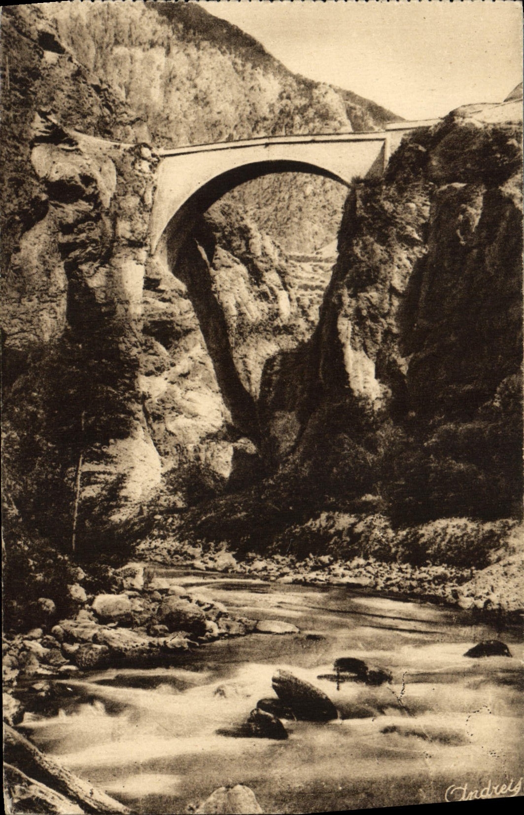 CPA Les Alpes Briancon le Pont d'Asfeld au dessus de la Durance 