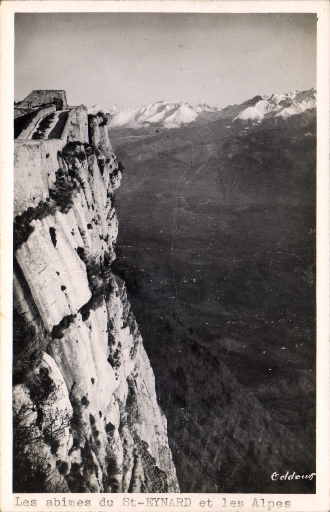 CPA Les abimes du St Eynard et les Alpes