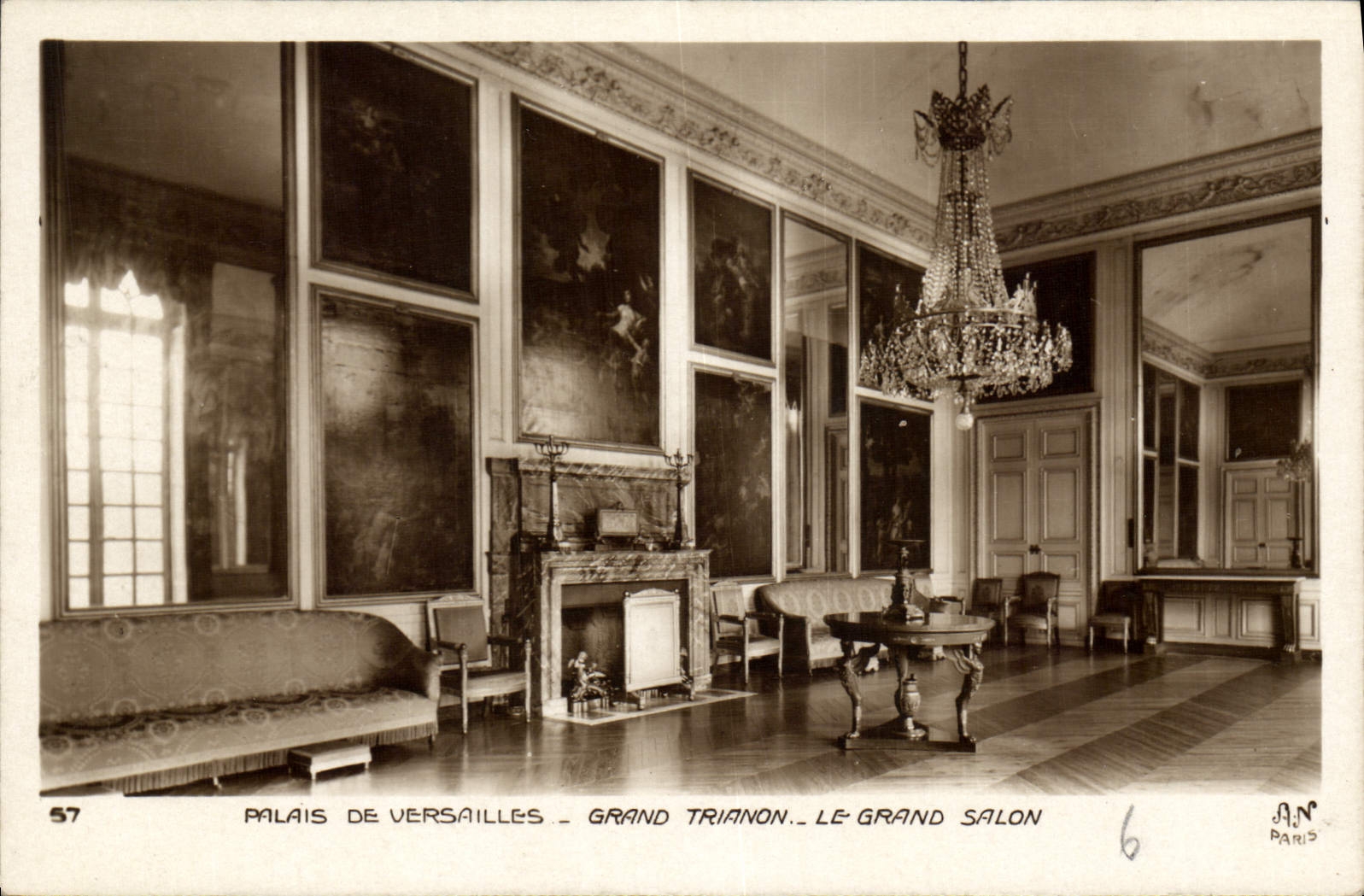 CPA Palais de Versailles Grand Trianon le grand salon 