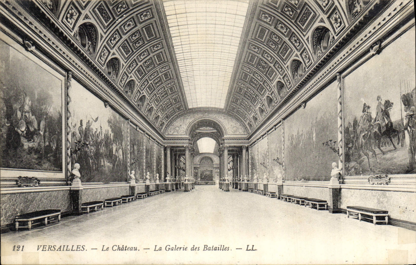 CPA Versailles Le Chateau la Galerie des Batailles 