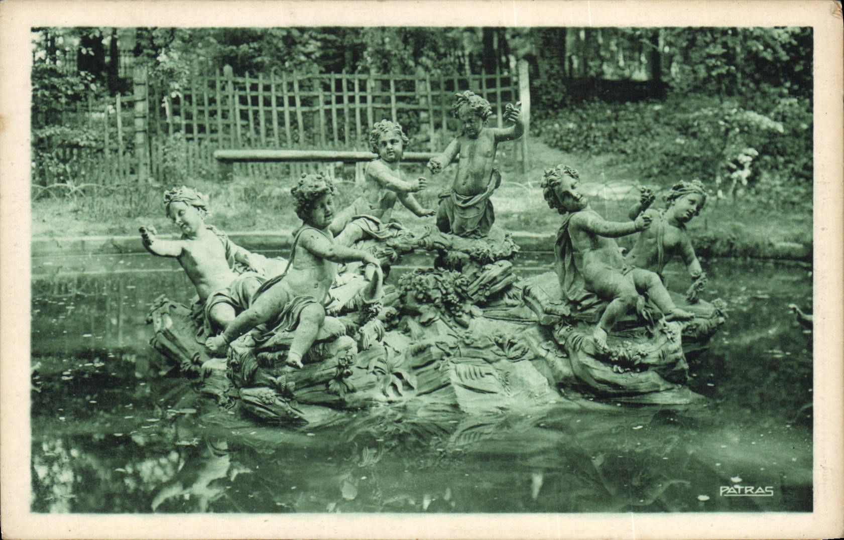 CPA Les Jolis Coins de France Parc de Versailles Bassin des Enfants dores 