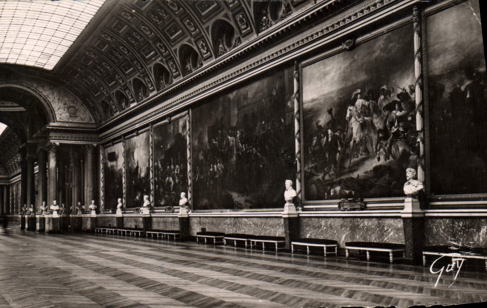 CPA Versailles et ses Merveilles le Chateau la galerie des Batilles 