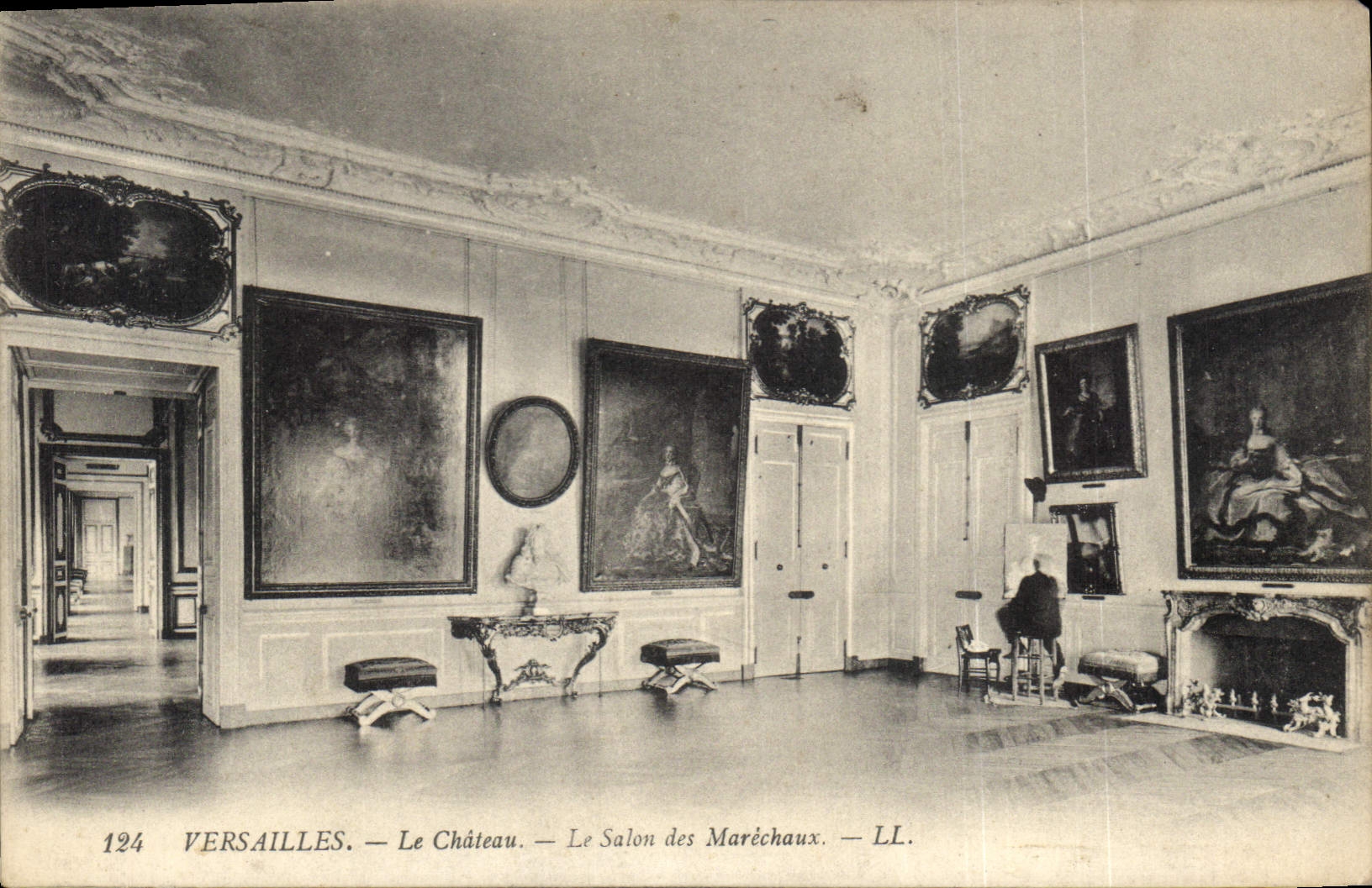 CPA Versailles Le Chateau le Salon des Marechaux 