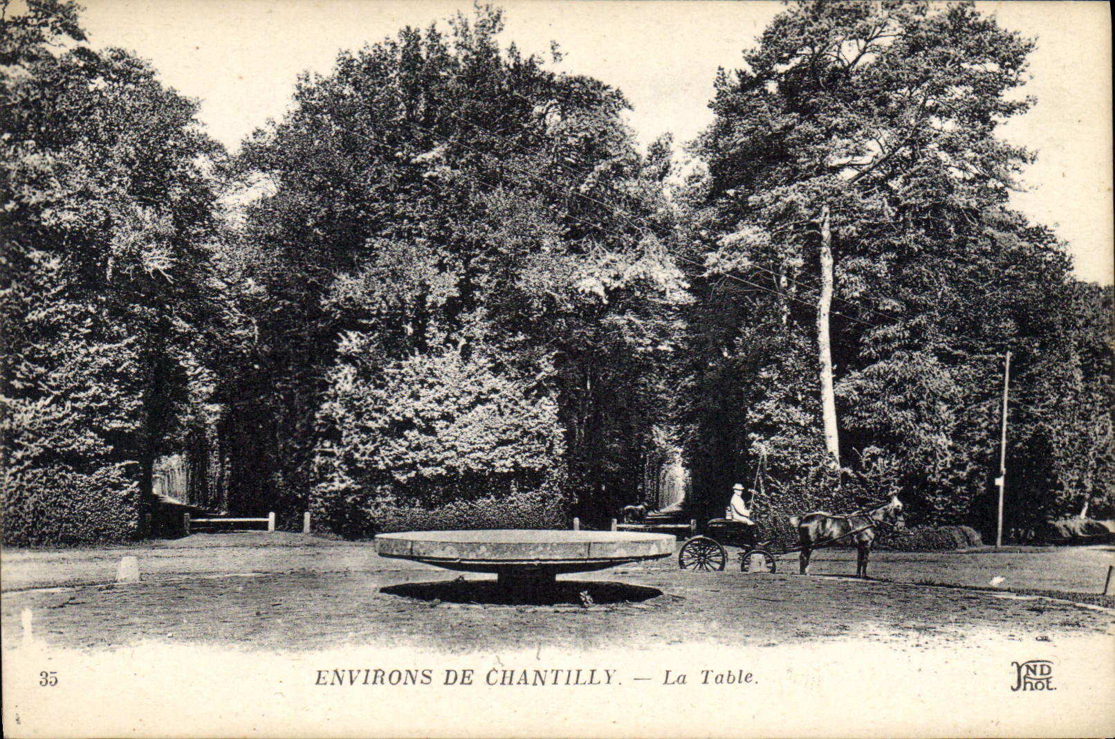 CPA Environs de Chantilly la Table 