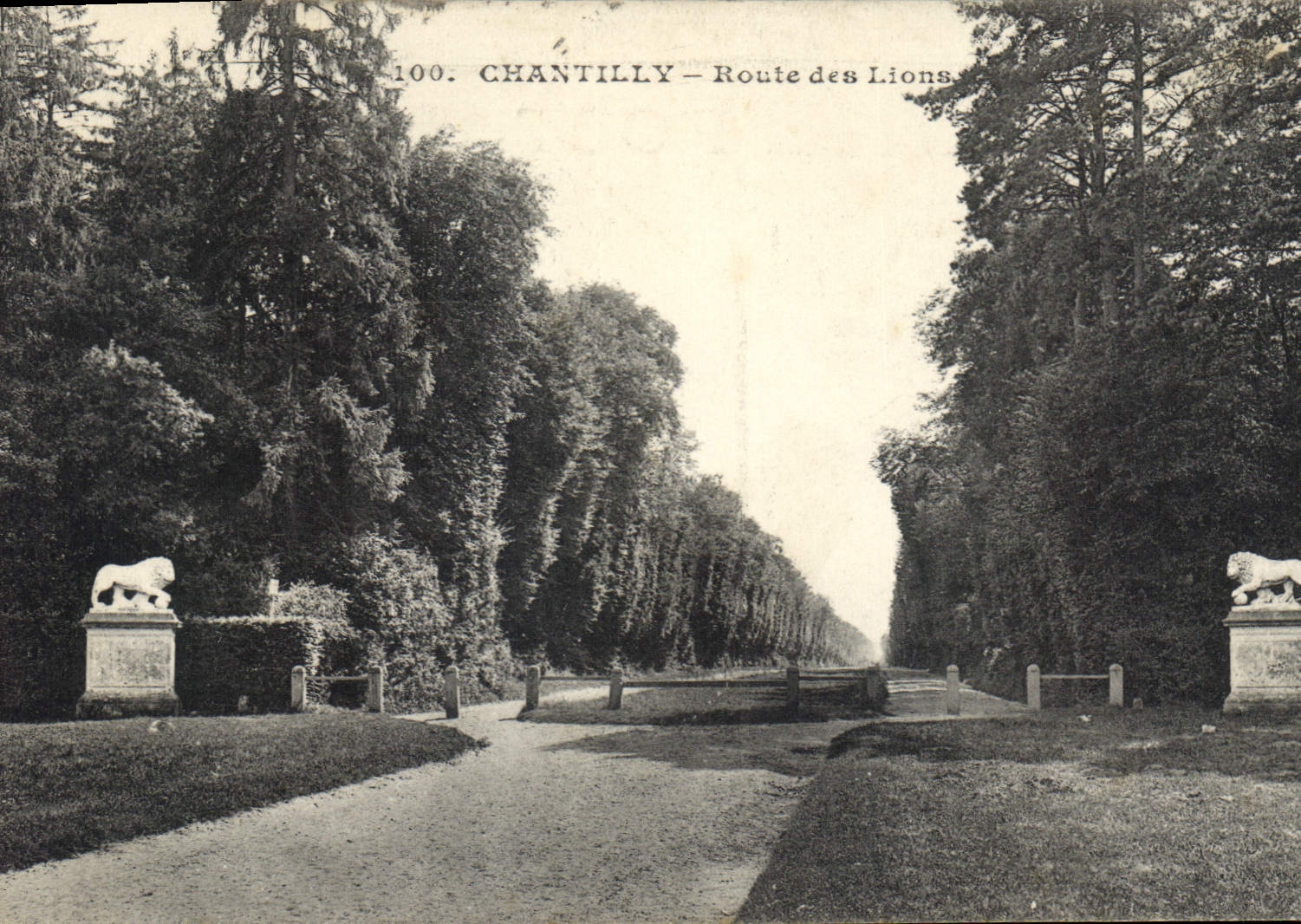 CPA Chantilly Route des Lions 