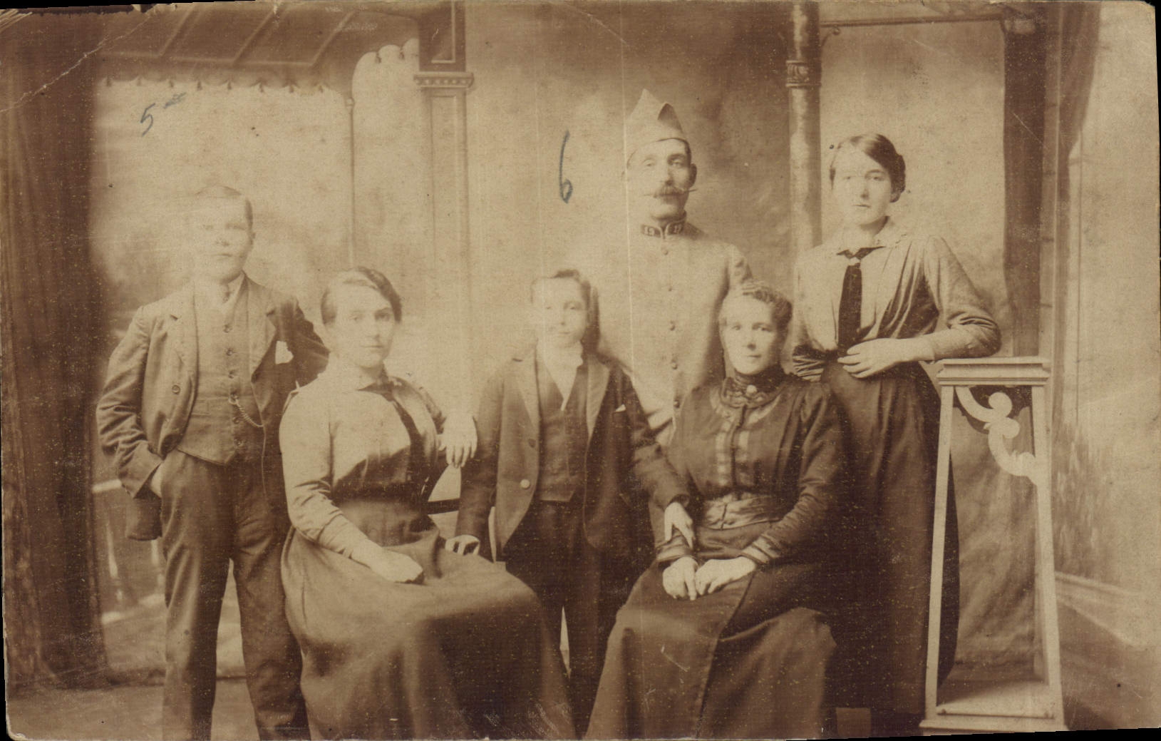 CARTE PHOTO Femme Famille