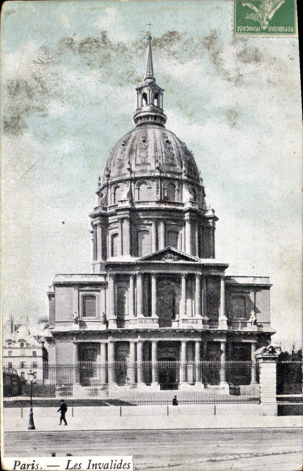 CPA Paris les Invalides 