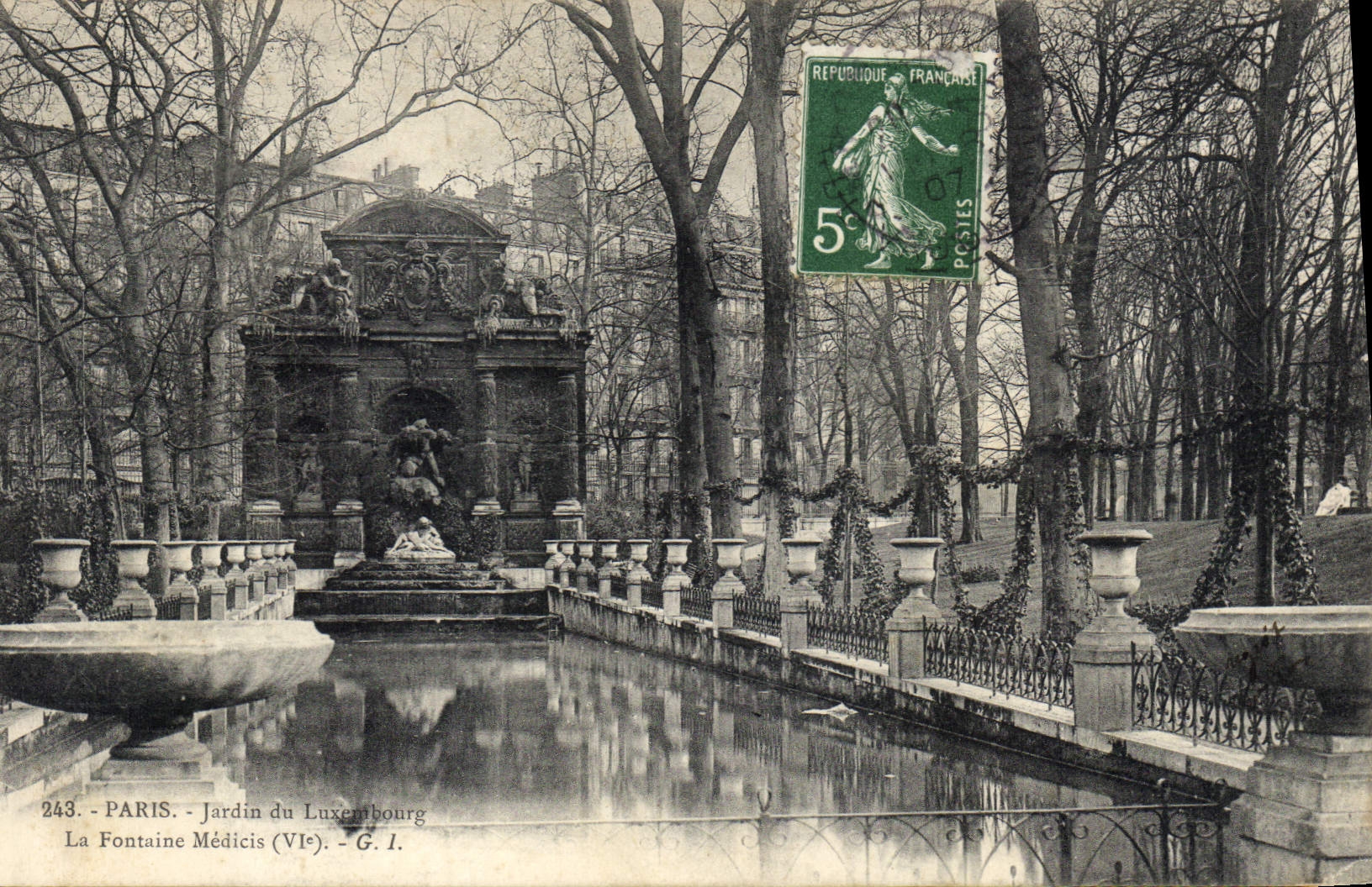 CPA Paris Jardin du Luxembourg la Fontaine Medicis 