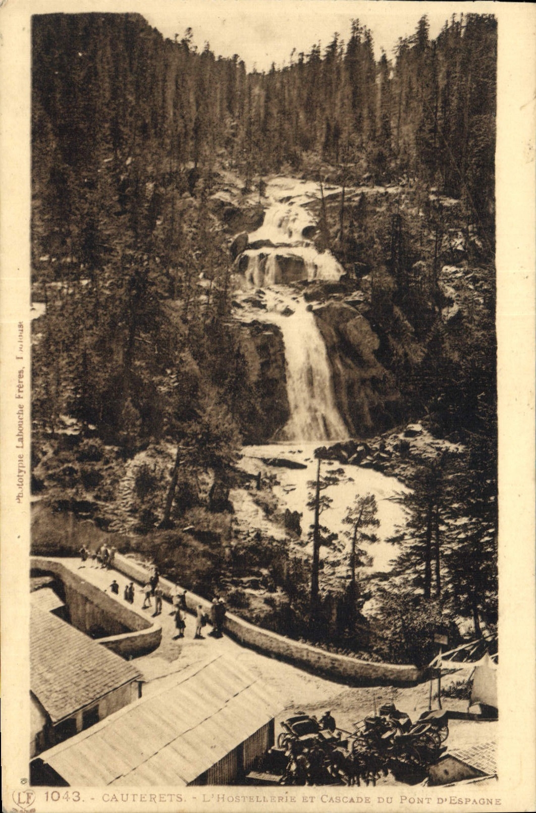 CPA Cauterets L'Hostellerie et Cascade du Pont d'Espagne 