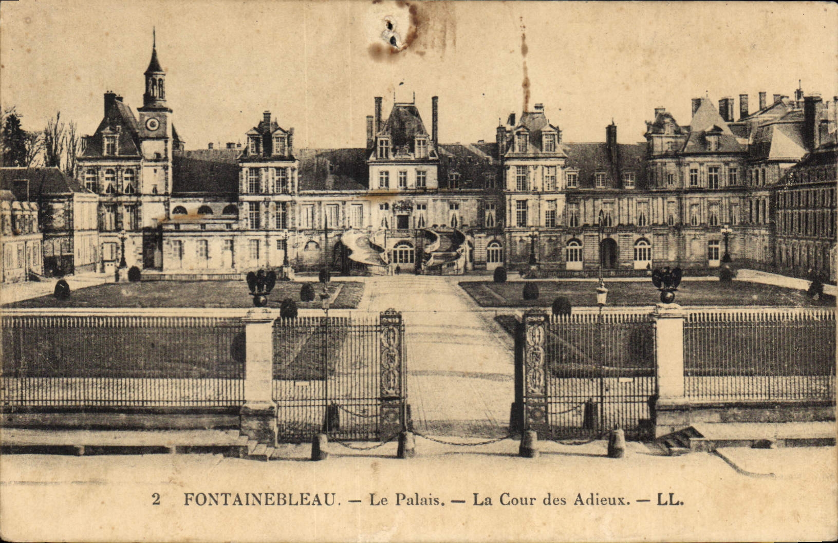 CPA Fontainebleau Le Palais La Cour des Adieux 
