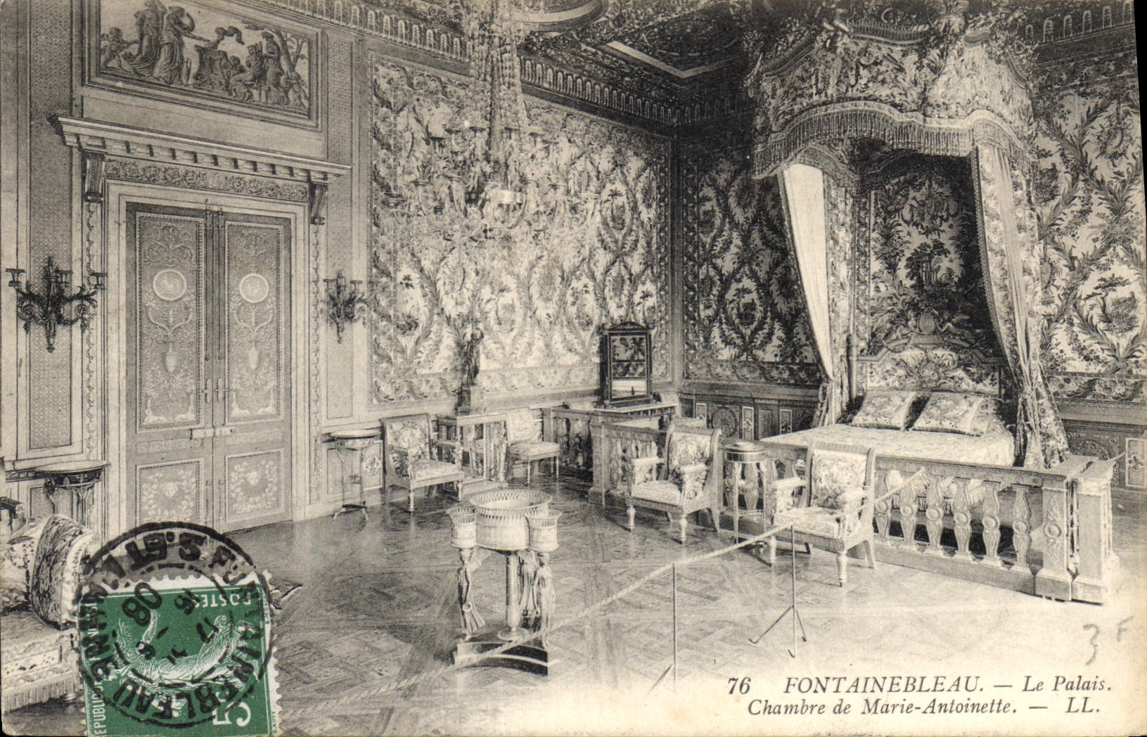 CPA Fontainebleau Le Palais Chambre de Marie Antoinette 