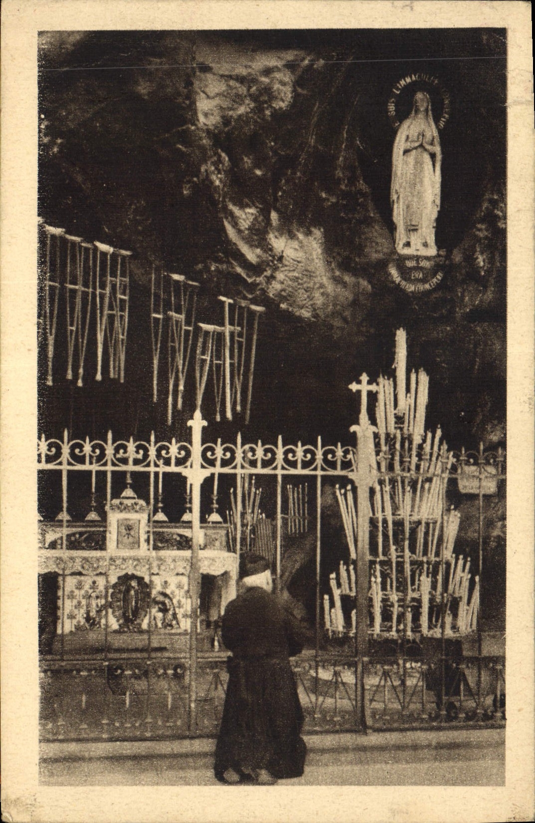 CPA Lourdes La Grotte 