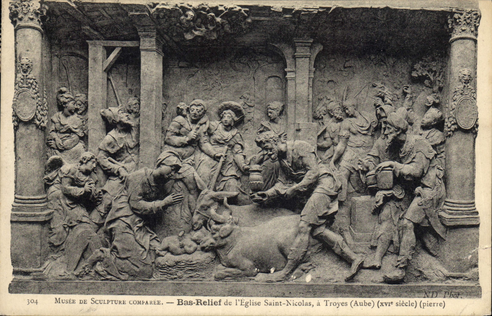 CPA Bas Relief de l'Eglise Saint Nicolas a Troyes Aube 