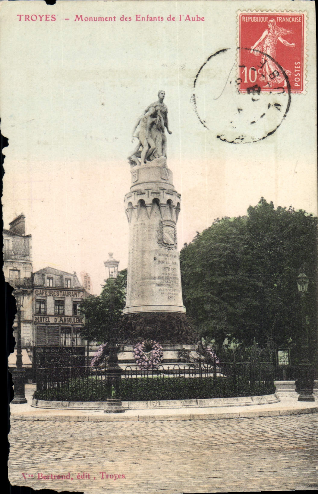 CPA Troyes Monument des Enfants de l'Aube 