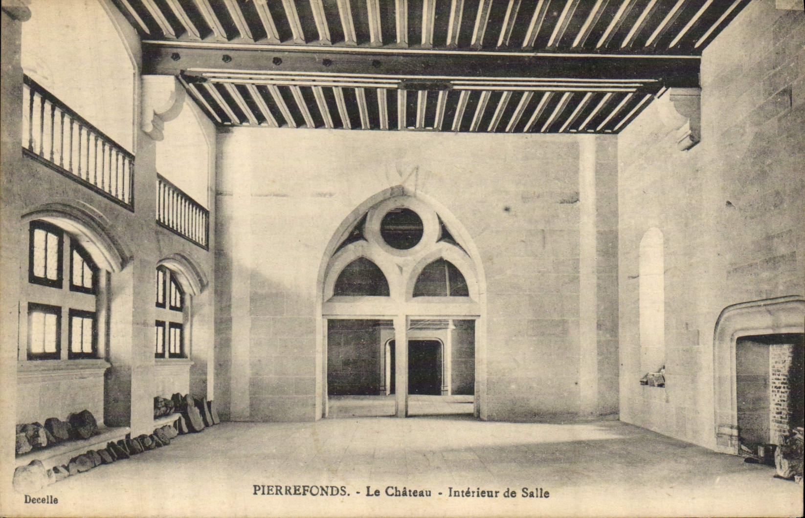 CPA Pierrefonds Le Chateau Interieur de Salle 