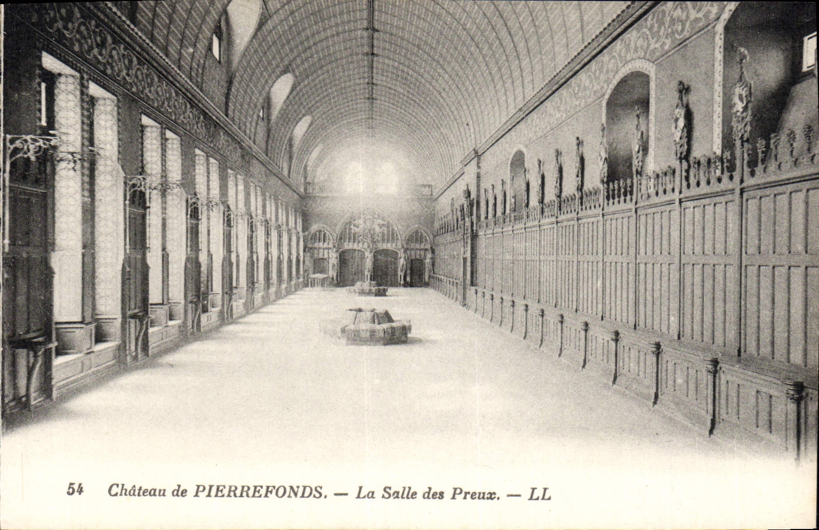 CPA Chateau de Pierrefonds La Salle des Preux 