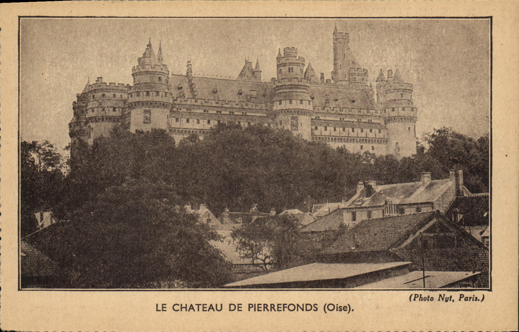 CPA Le Chateau de Pierrefonds Oise 