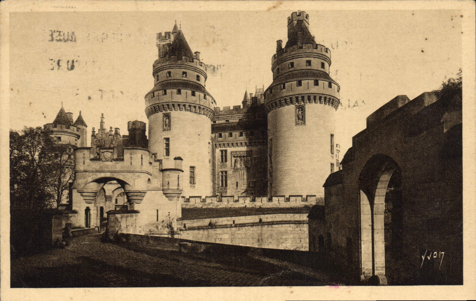 CPA Chateau de Pierrefonds Oise 