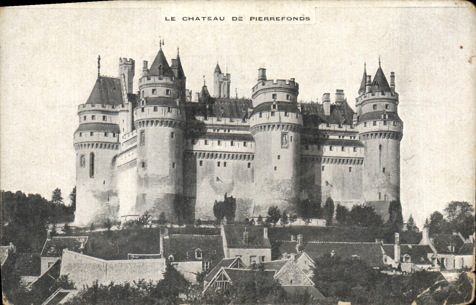 CPA Le Chateau de Pierrefonds 
