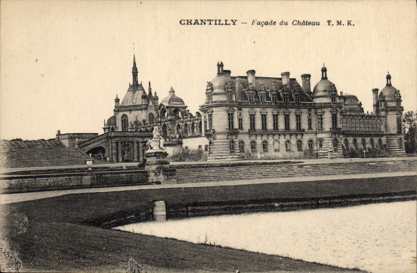CPA Chantilly Facade du Chateau 