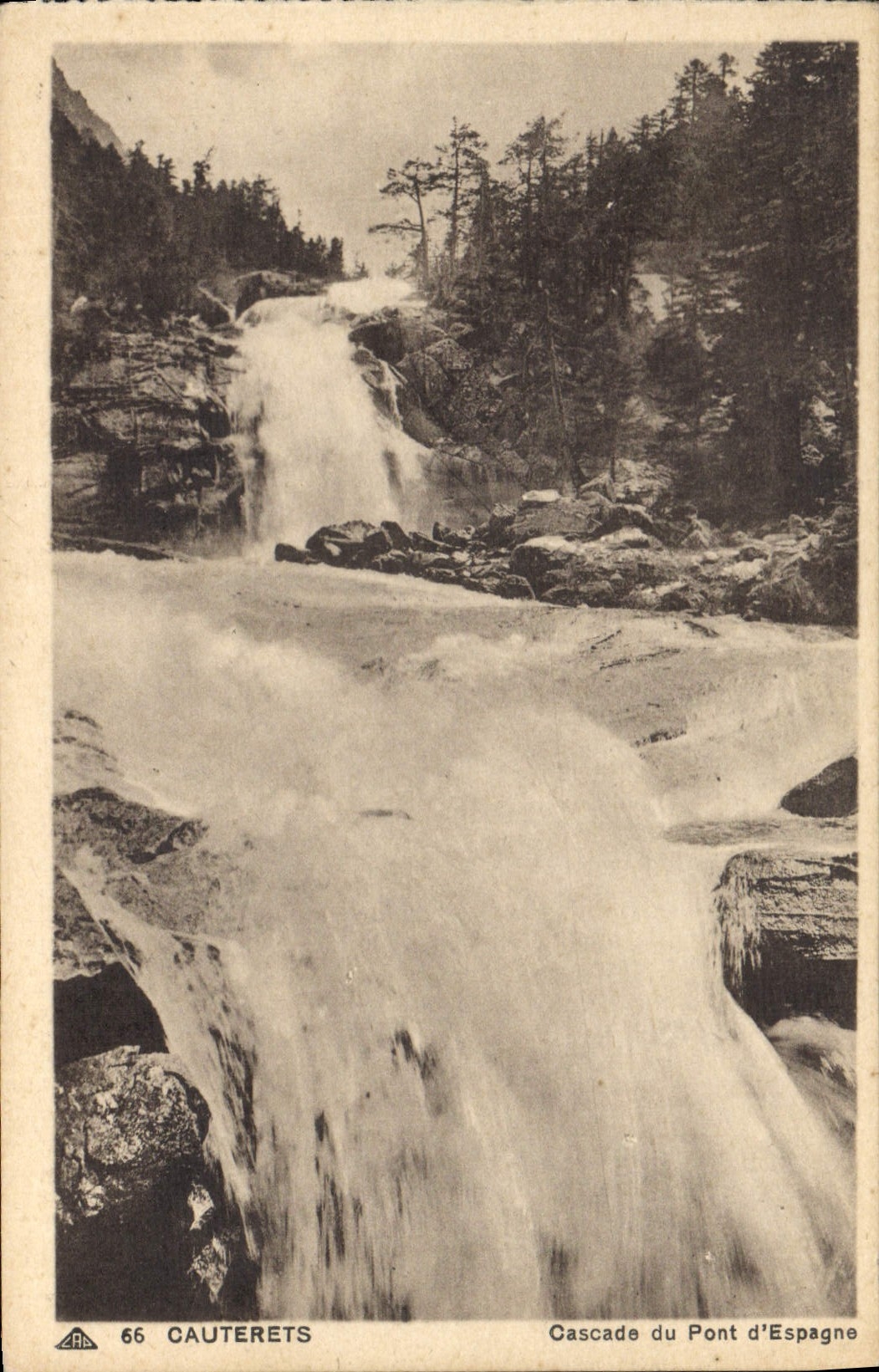 CPA Cauterets Cascade du Pont d'Espagne 