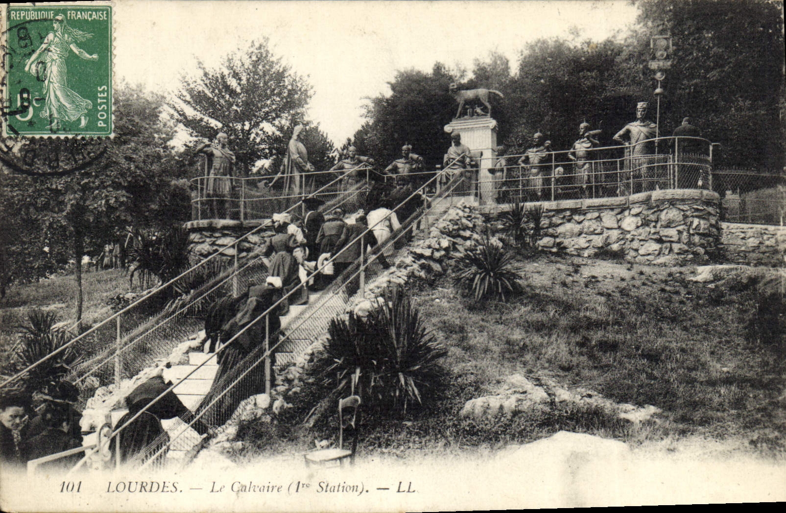 CPA Lourdes Le Calvaire 