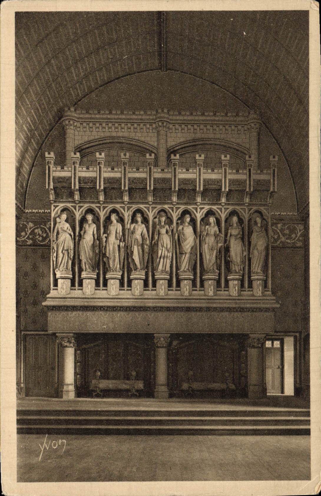 CPA Chateau de Pierrefonds Cheminee de la Salle des Preux 