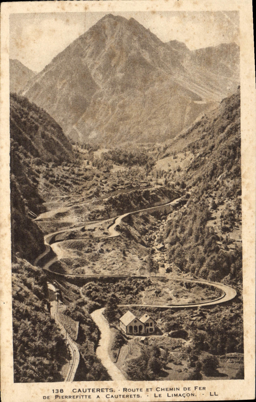 CPA Cauterets Route et Chemin de Fer de Pierrefitte a Cauterets Le Limacon 