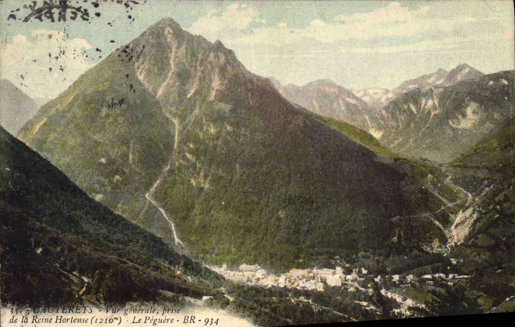 CPA Cauterets Vue generale prise la Reine Hortense