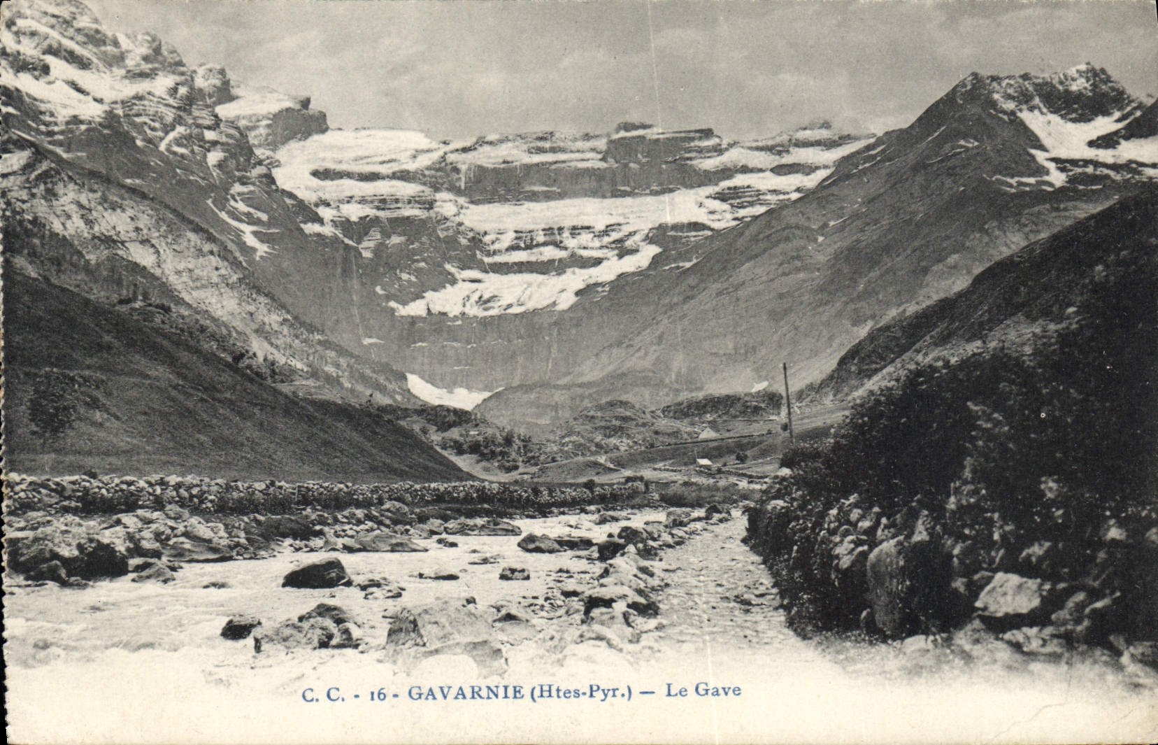 CPA Gavarnie Htes Pyr Le Gave 