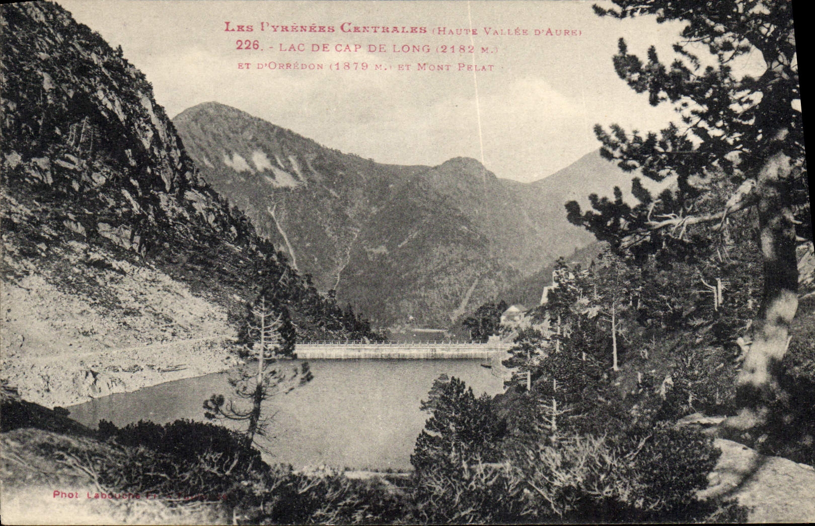 CPA Les Pyrenees Centrales Haute Vallee d'Aurei Lac de Cap de Long 