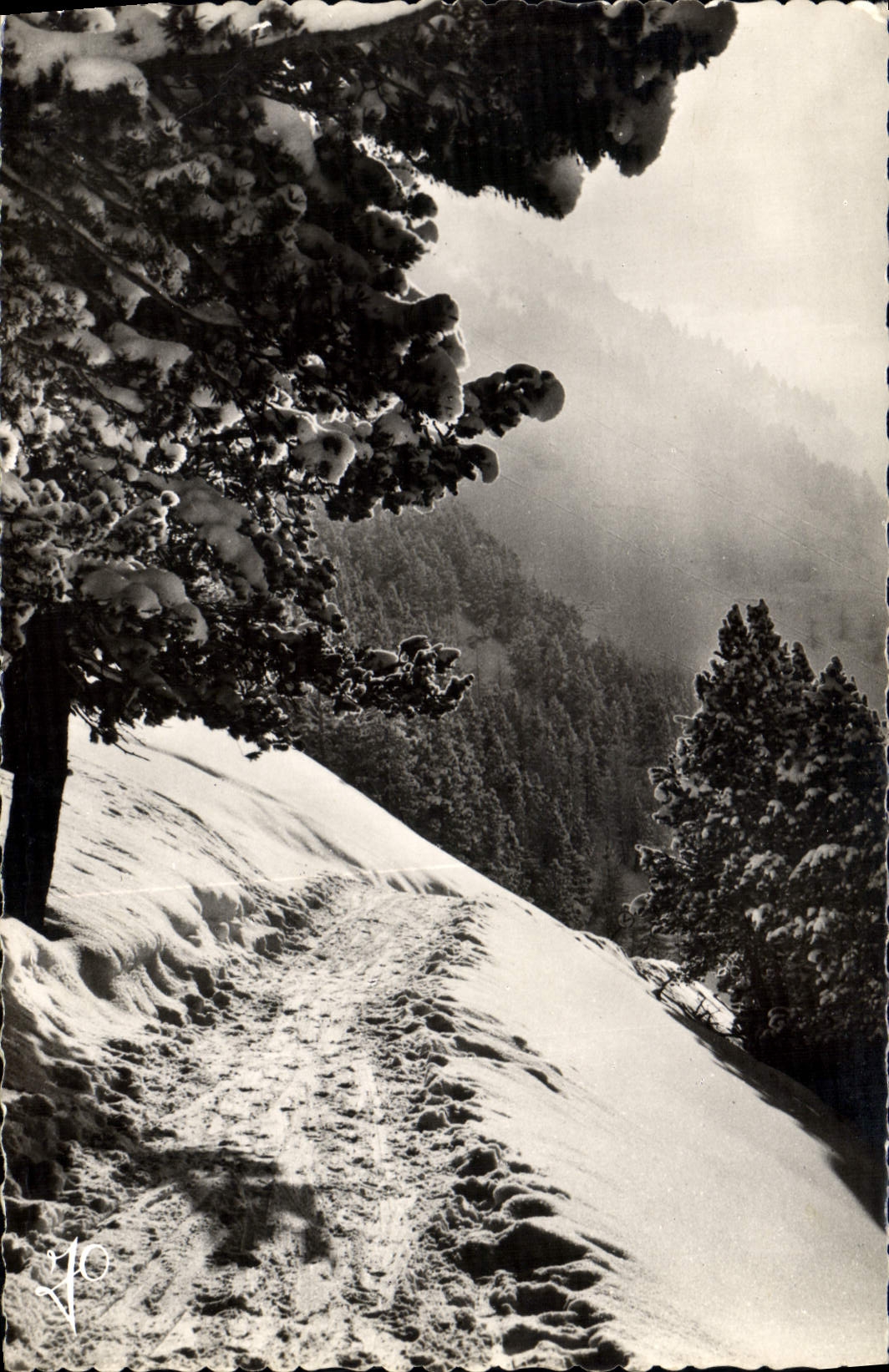 CPA Bareges Hautes Pyrenees Depart ayre Demon des Neiges