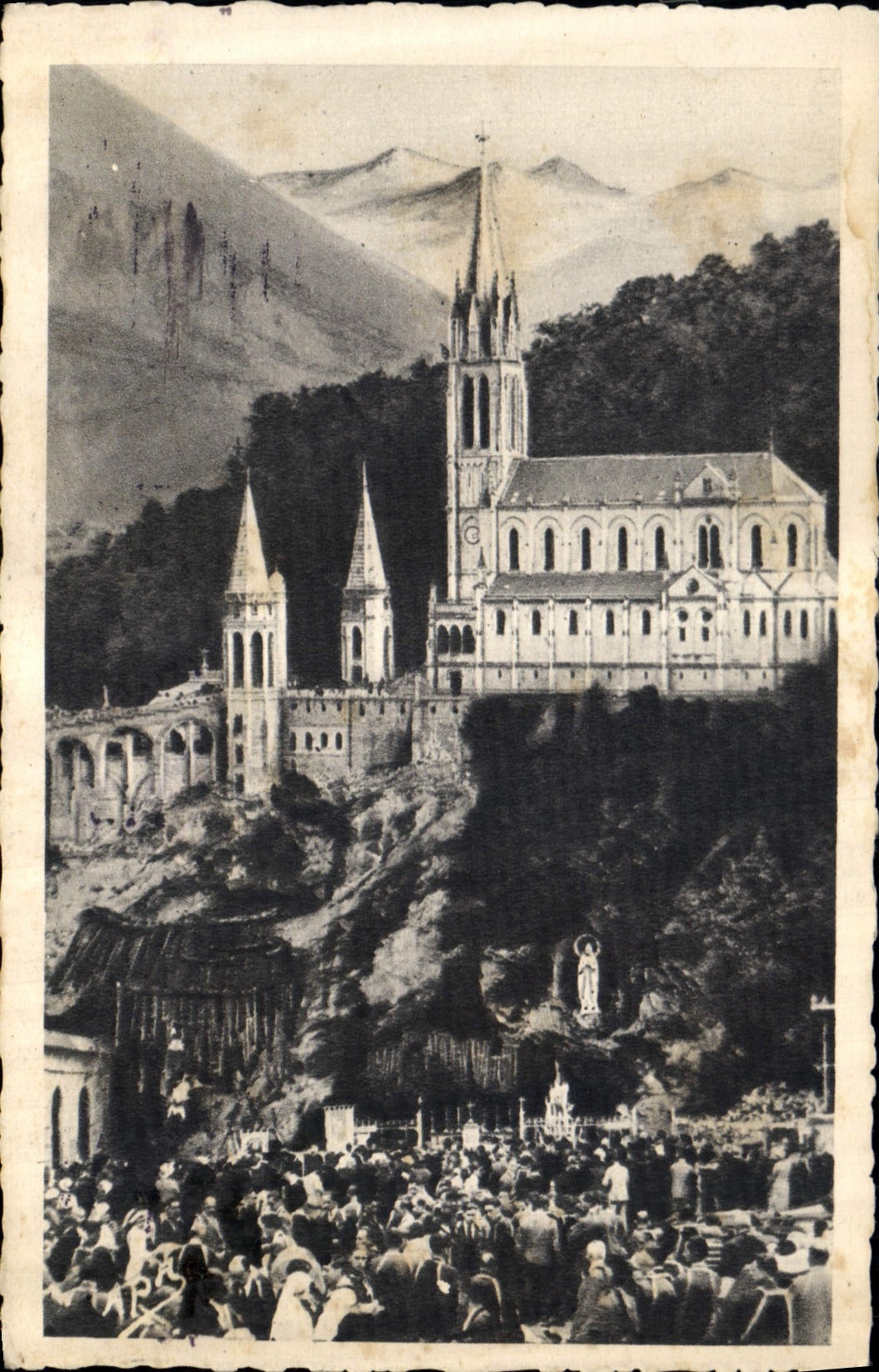 CPA Lourdes La Basilique et la Grotte 