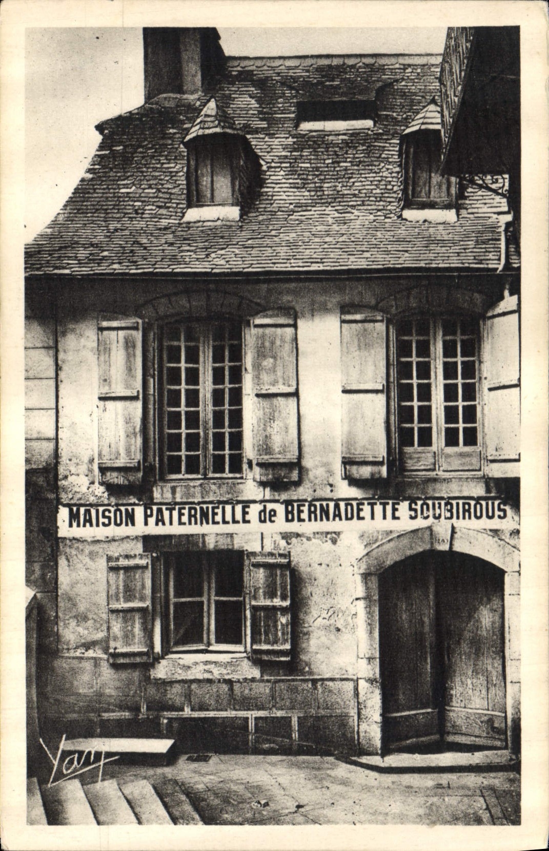 CPA Lourdes Maison Paternelle de Sainte Bernadette 