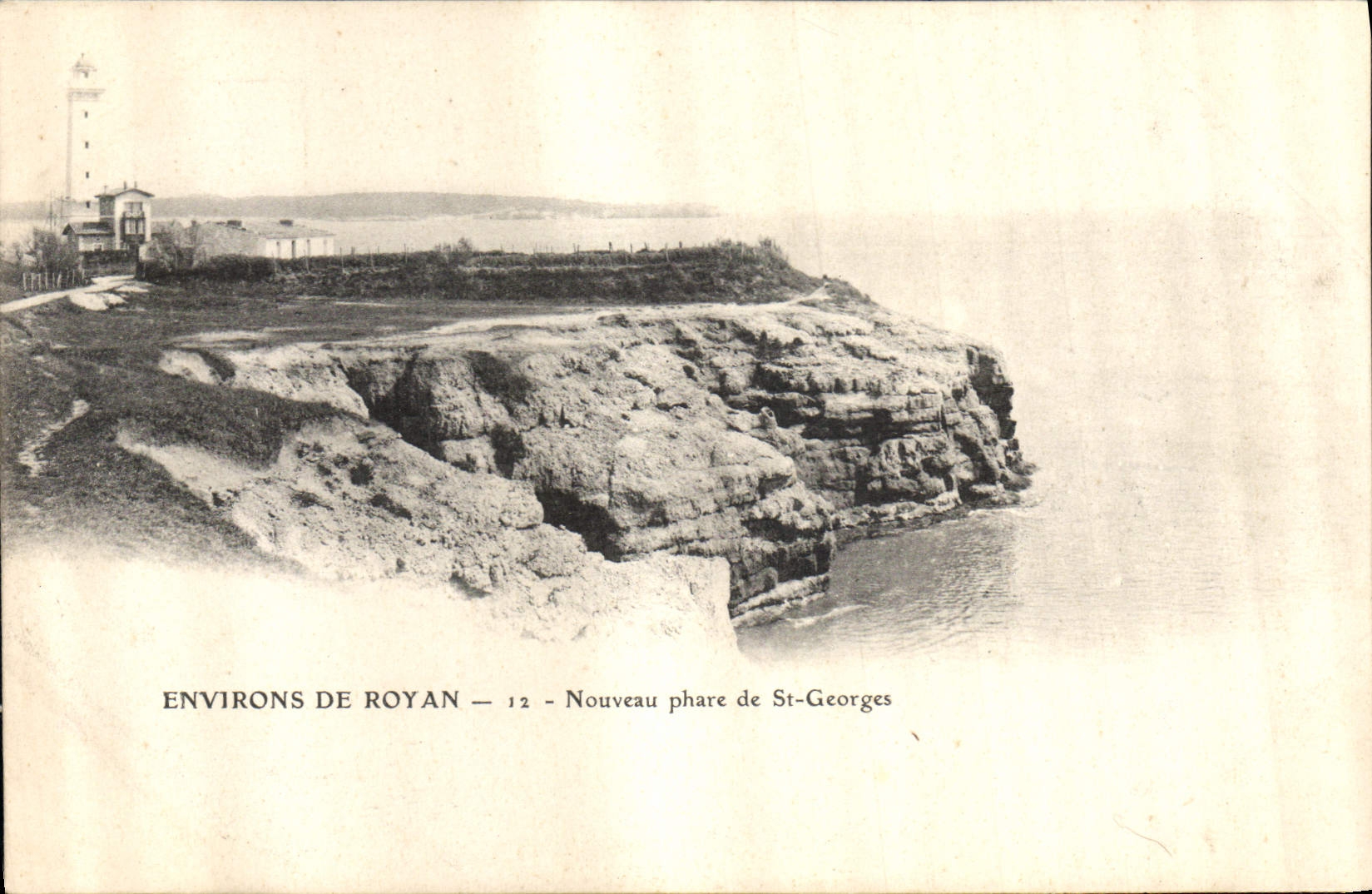 CPA Environs de Royan Nouveau phare de St Georges