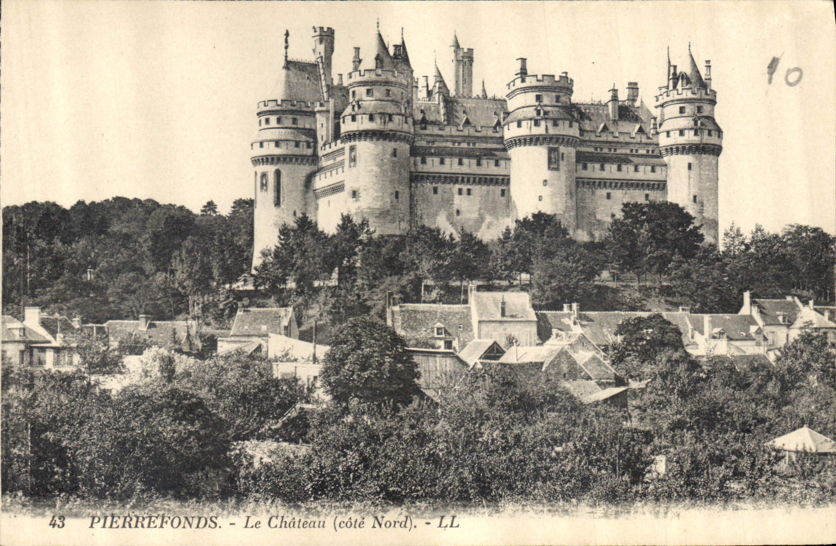 CPA Pierrefonds Le Chateau Cote Nord 