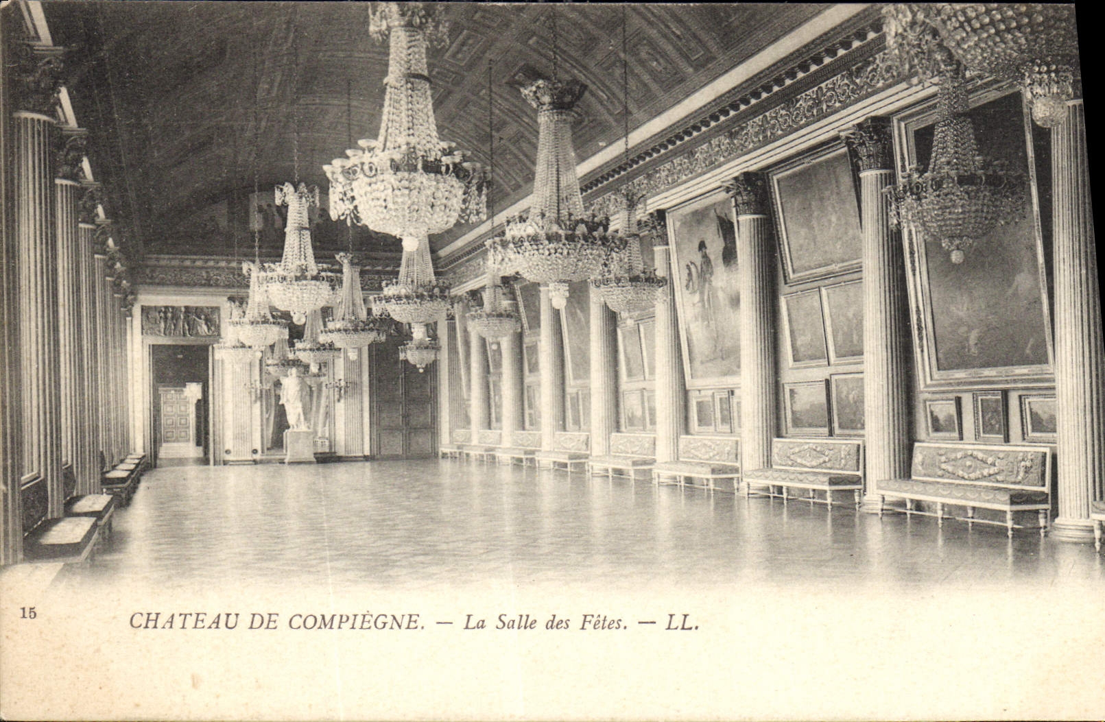 CPA Chateau de Compiegne La Salle des Fetes 