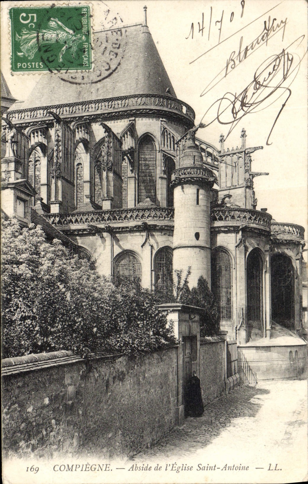 CPA Compiegne Abside de l'Eglise Saint Antoine