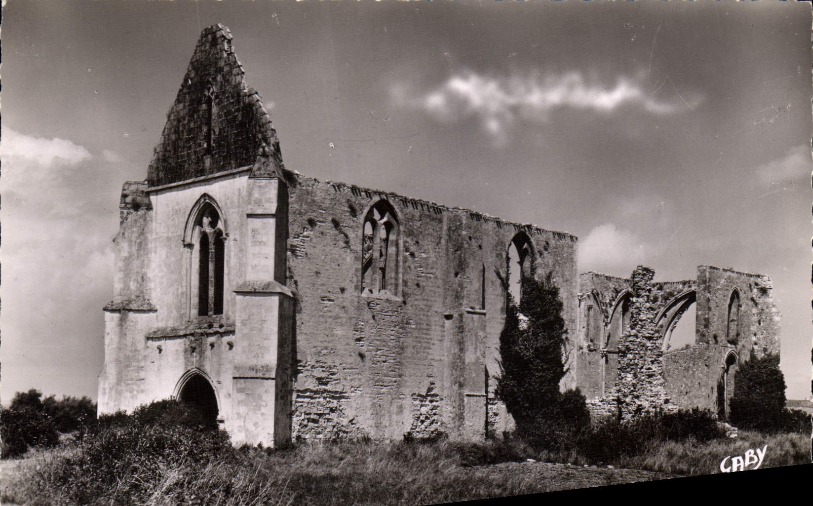 CPA Ile de Re Ch Mme La Flotte Ruines de l'Abbey des Chateliers