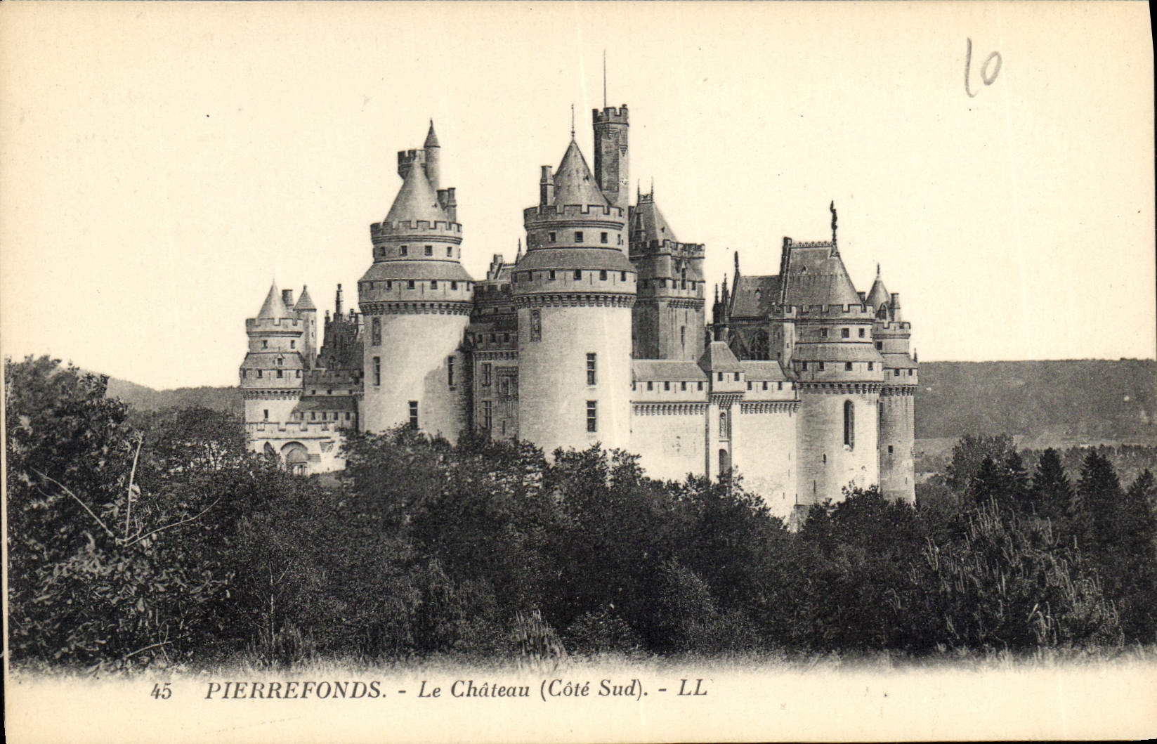 CPA Pierrefonds Le Chateau Cote Sud 