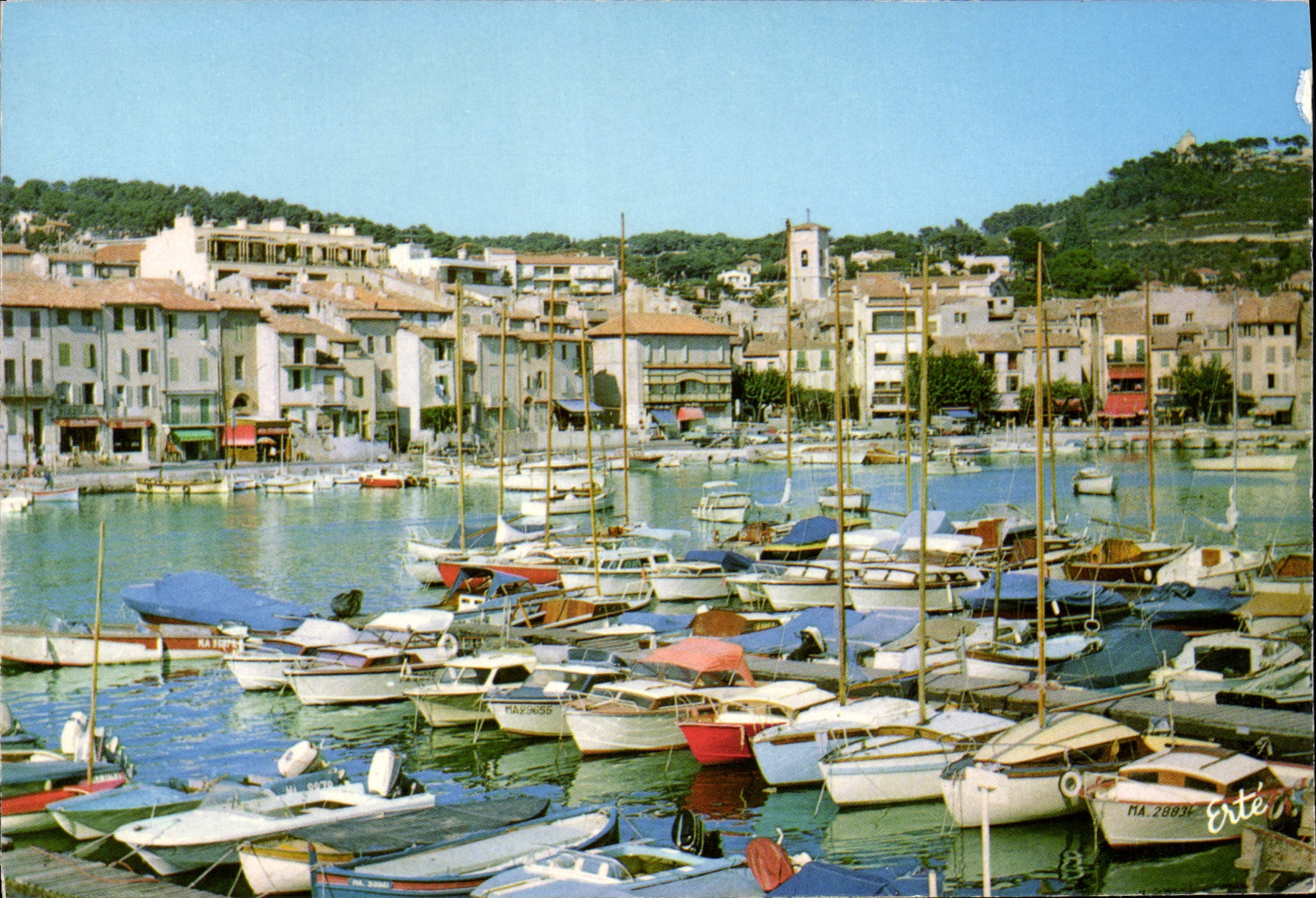 CPM Cassis Vue generale du Port 