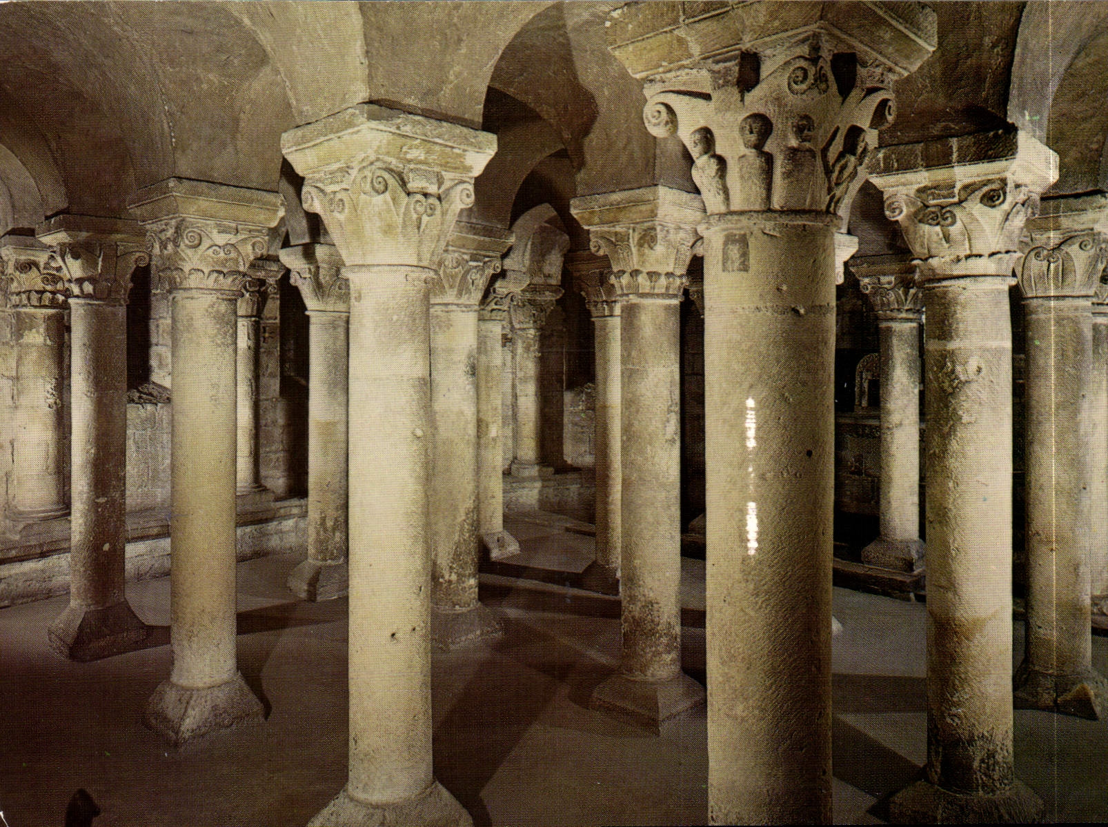 CPM Caen Abbaye aux Dames Eglise de la Trinite 